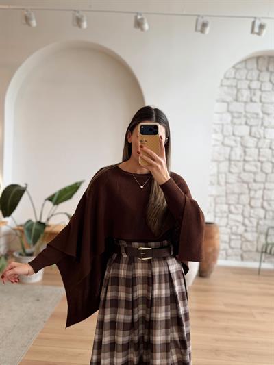 Pelerinli Kahverengi Triko