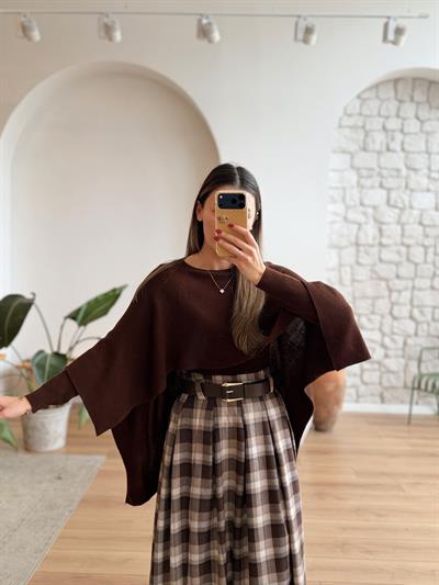 Pelerinli Kahverengi Triko