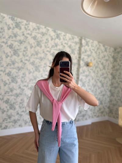 Pembe Şal Detaylı Tshırt