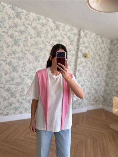 Pembe Şal Detaylı Tshırt
