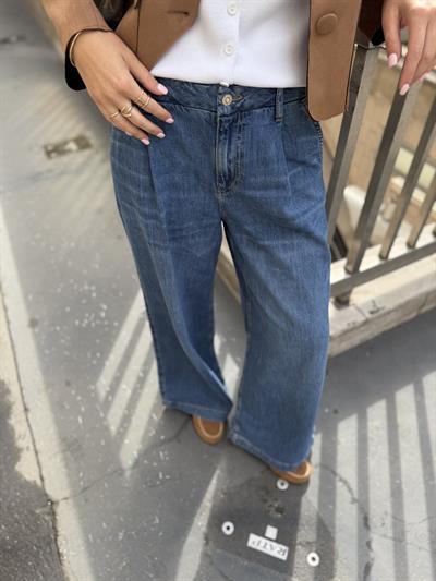 Pileli Koyu Mavi Jean Pantolon