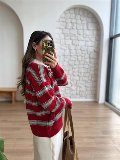 Polo Yaka Çizgili Kırmızı Kazak