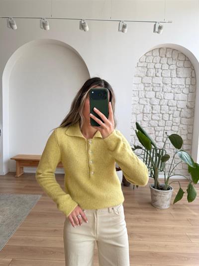Polo Yaka Taş Düğmeli Lime Kazak