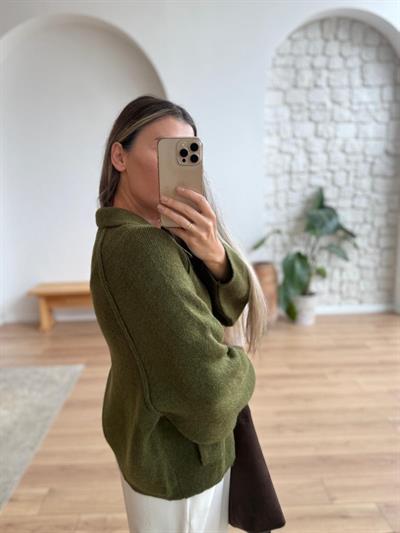 Reglan Kol Fermuarlı Haki Triko Ceket