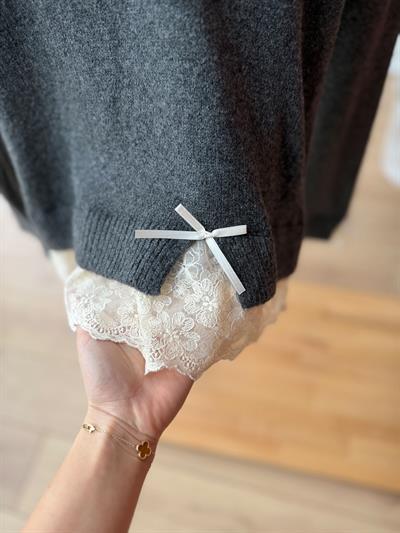 Ruby Dantelli Antrasit Kazak