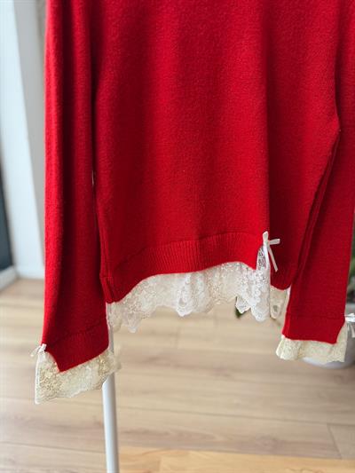 Ruby Dantelli Kırmızı Kazak