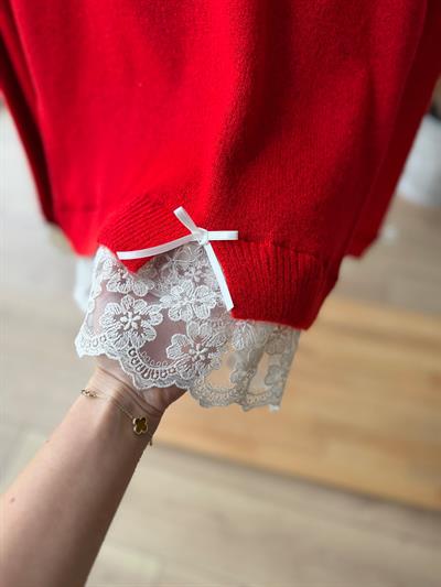 Ruby Dantelli Kırmızı Kazak