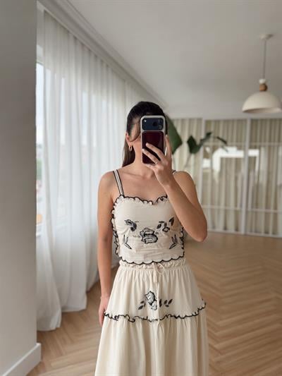Ruby Nakışlı Keten Takım