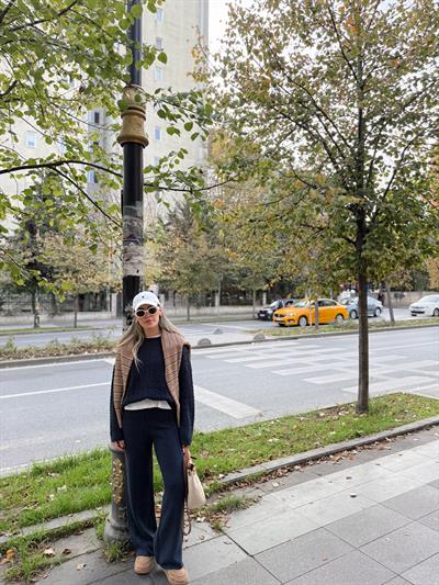 Saç Örgülü Triko Kazak ve Pantolon Takım