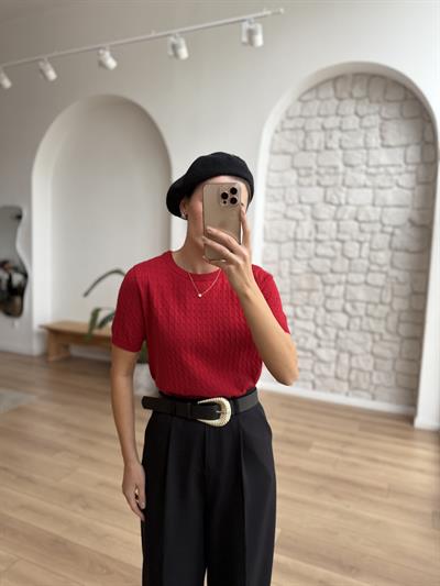 Saç Örgüsü Kırmızı Triko Bluz