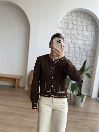 Sarı Biyeli Cepli Kahve Hırka