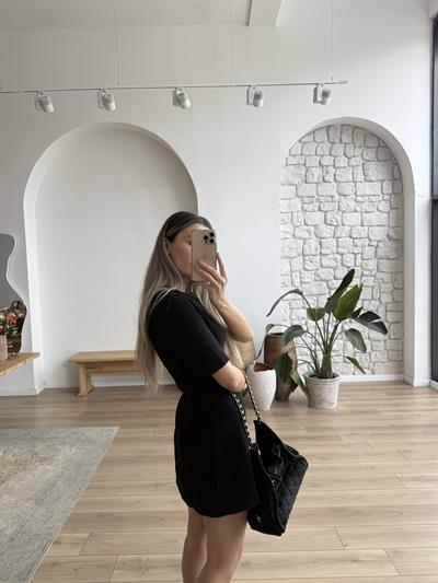 Siyah Kaşe Mini Elbise
