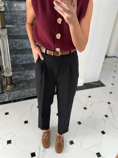 Taba Kemerli Siyah Havuç Pantolon