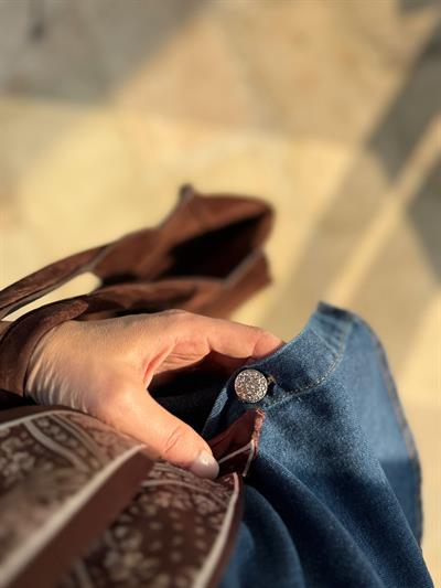 Taş Düğmeli Fularlı Denim Takım