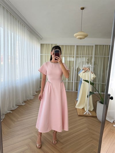 Taş İşlemeli Pembe Rüya Elbise