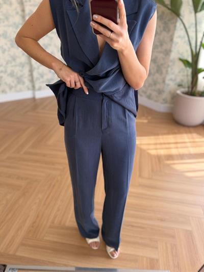 Tek Düğmeli İndigo Yelekli Takım