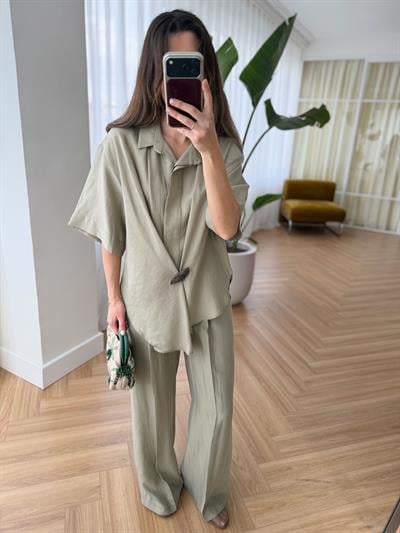Tina Broşlu Çağla Yeşili Tensel Takım