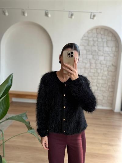 Tüylü Siyah Hırka 