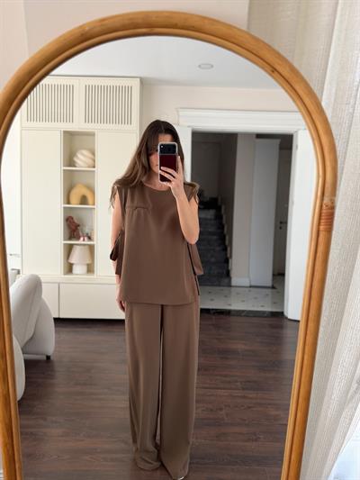 Twilly Yanları Bağlamalı Kahverengi Takım