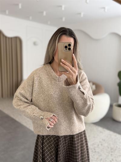 V Yaka Kolu Düğmeli Bej Kazak