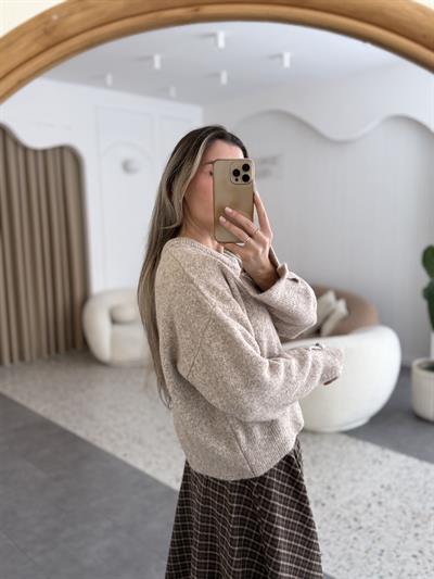 V Yaka Kolu Düğmeli Bej Kazak