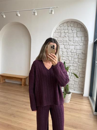 V Yaka Mürdüm Triko Takım