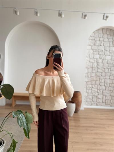 Violet Krem Rengi Triko