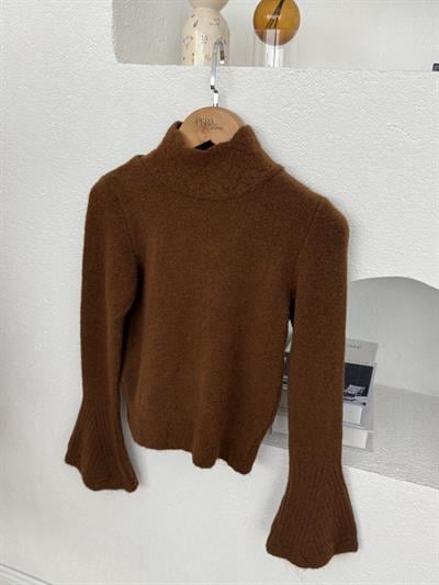 Yakası Ajurlu İspanyol Kol Mocha Triko