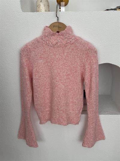 Yakası Ajurlu İspanyol Kol Pembe Triko