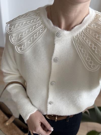 Yakası Dantel Detaylı Ekru Hırka