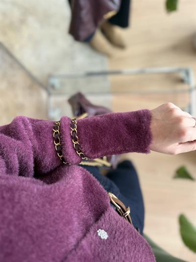 Yakası Dantel Detaylı Mürdüm Hırka