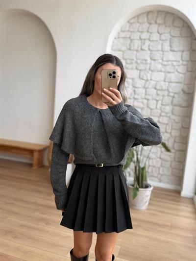 Yakası Pelerinli Antrasit Kazak