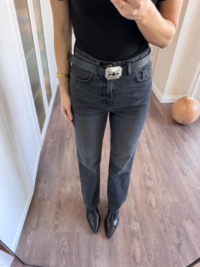 Yüksek Bel Kesik Paça Füme Jean