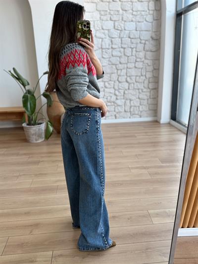 Zımba Detaylı Açık Mavi Jean