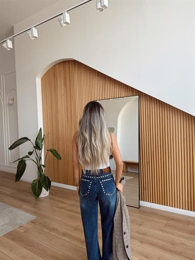 Zımba Detaylı Mavi Jean