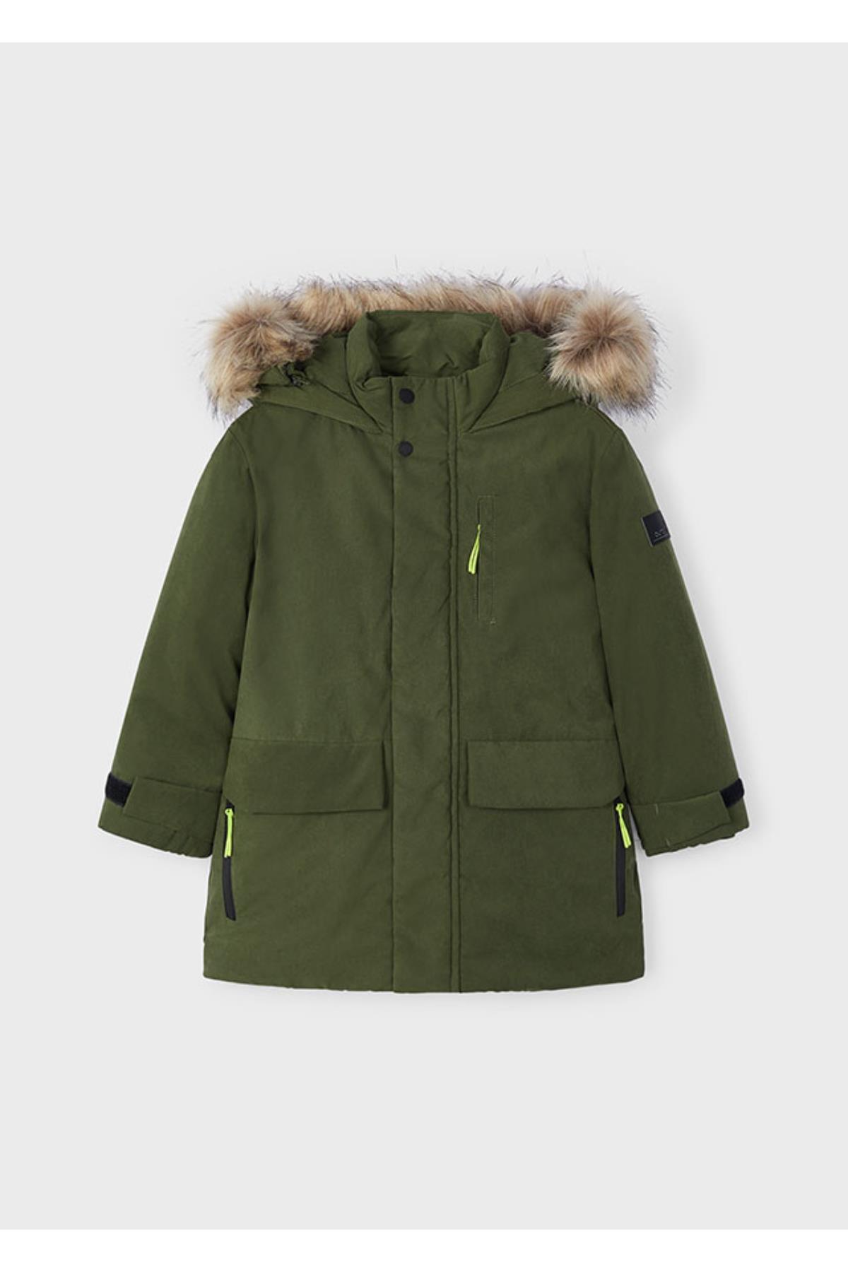 mayoral yakası kürklü erkek çocuk parka 