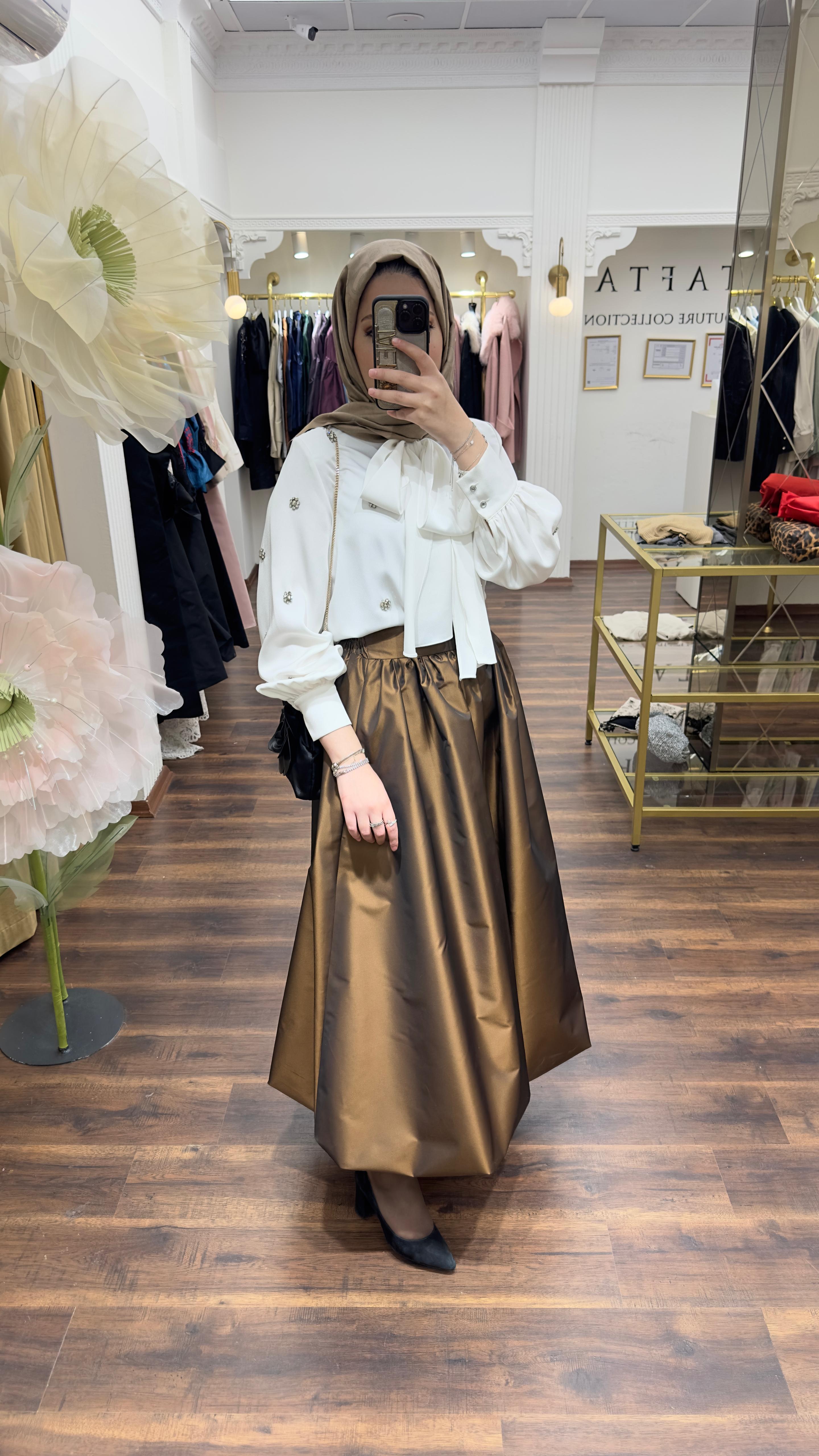 Taş Detaylı İnci Bluz