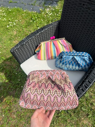 Pembe Etnik Desen Clutch Çanta