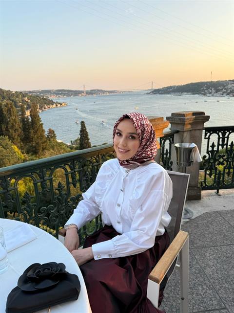 Beyaz Ahu Gömlek