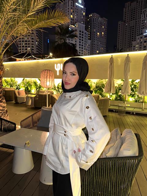 Lia Gömlek