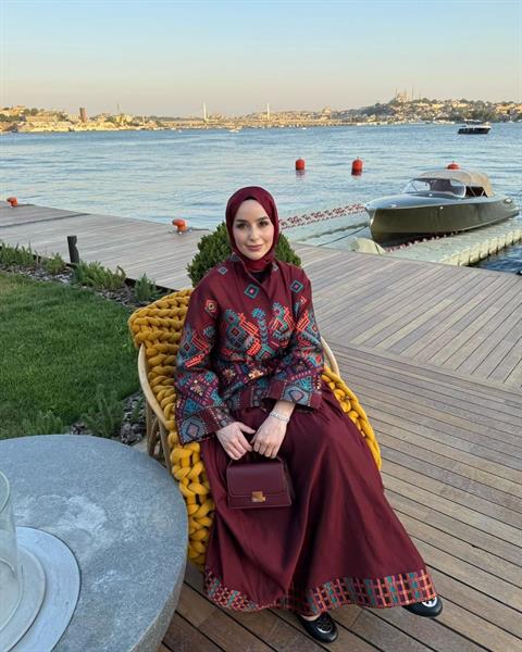 Sahra Takım Vişne