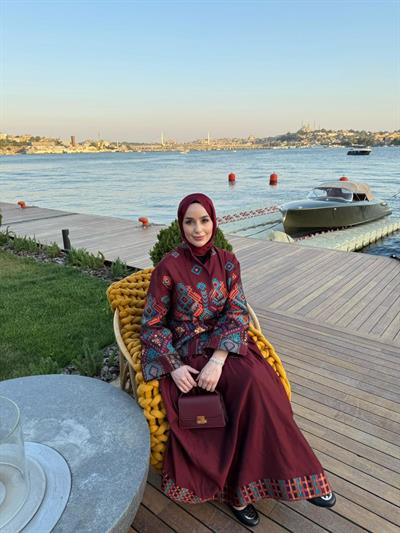 Sahra Takım Vişne