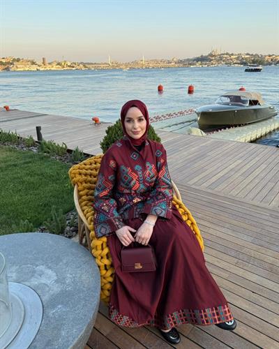 Sahra Takım Vişne