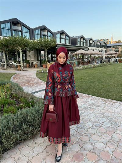 Sahra Takım Vişne