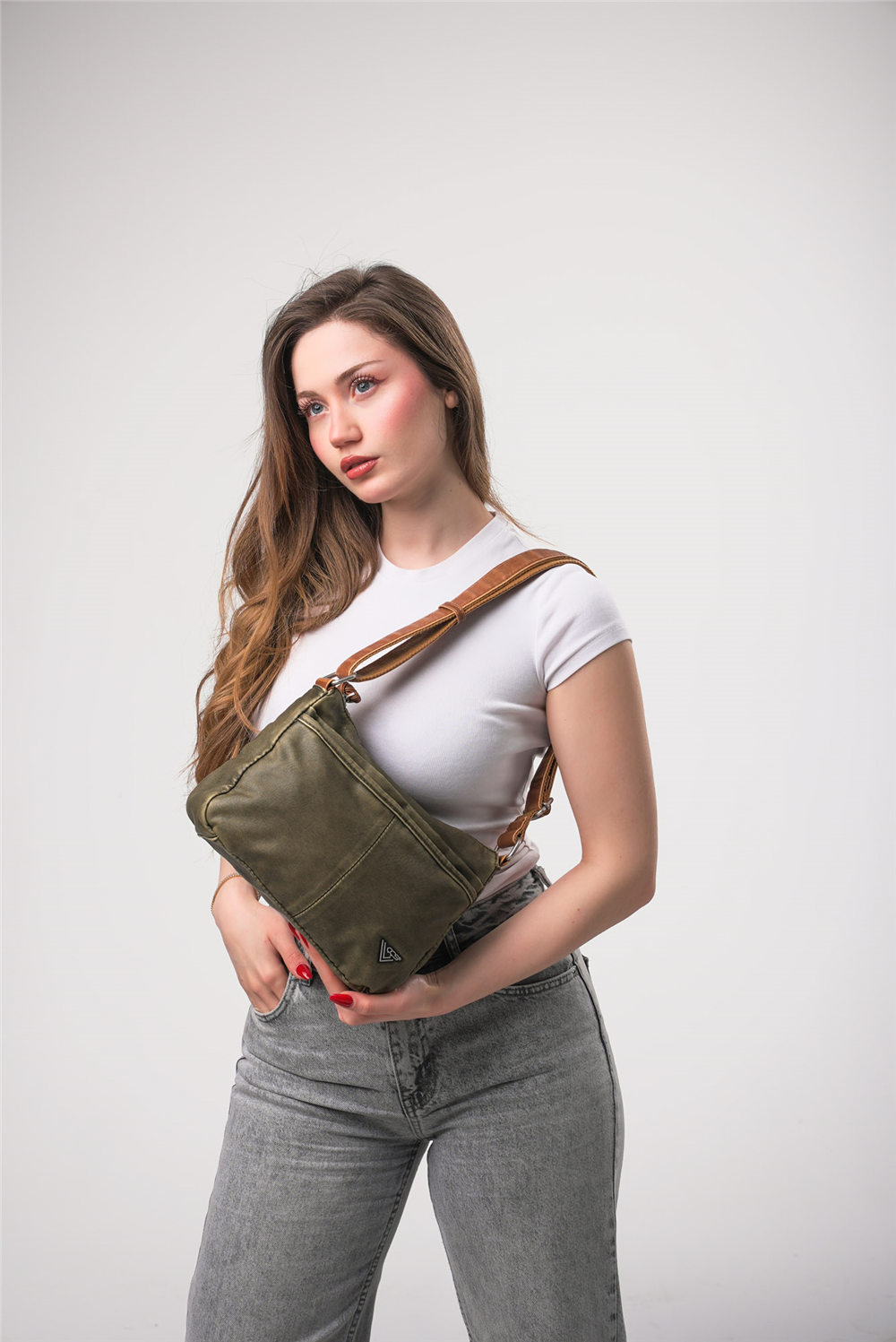 ÇÇS 18083 Çapraz Askılı Çanta