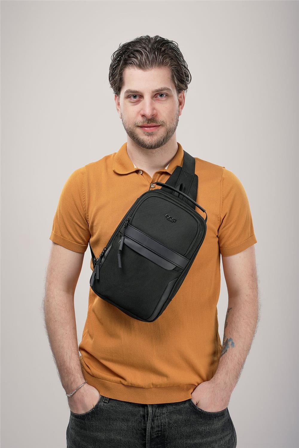 ÇÇS 31559 Tek Askılı Çapraz Çanta
