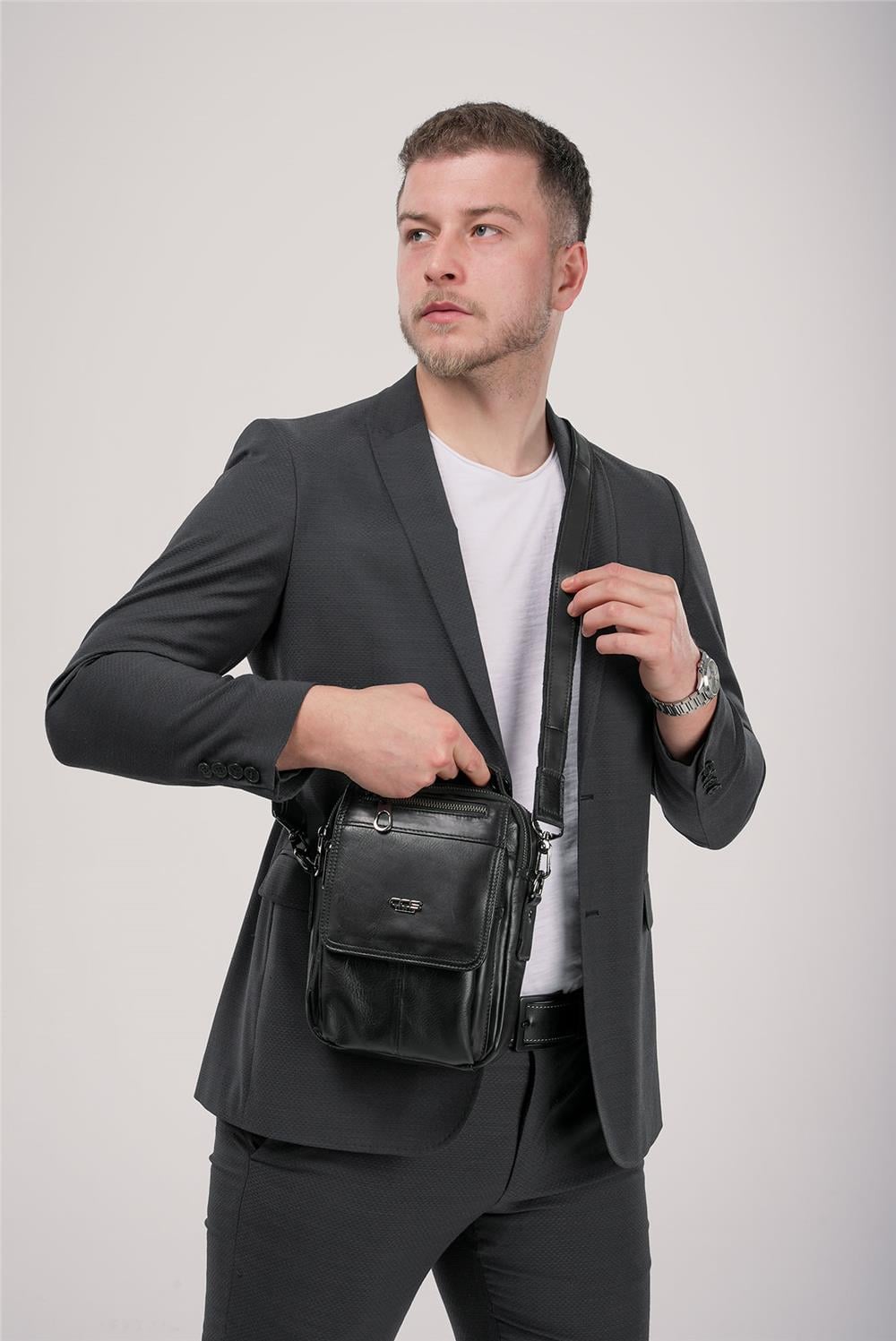 ÇÇS 31597 Hakiki Deri Askılı Çanta