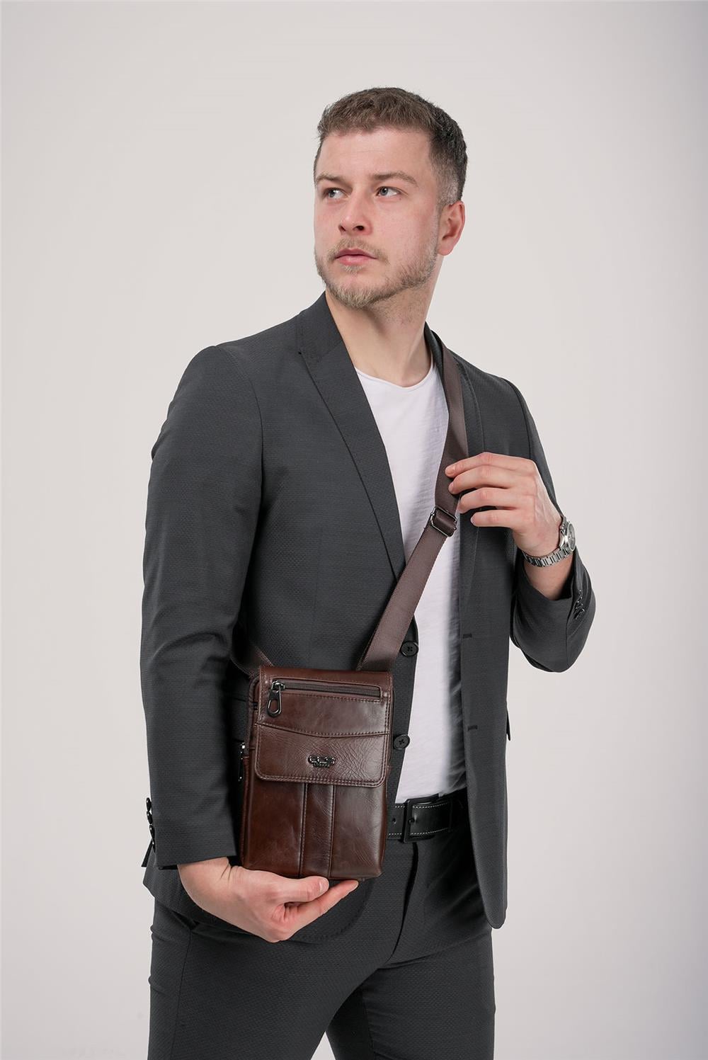 ÇÇS 31618 Hakiki Deri Askılı Çanta