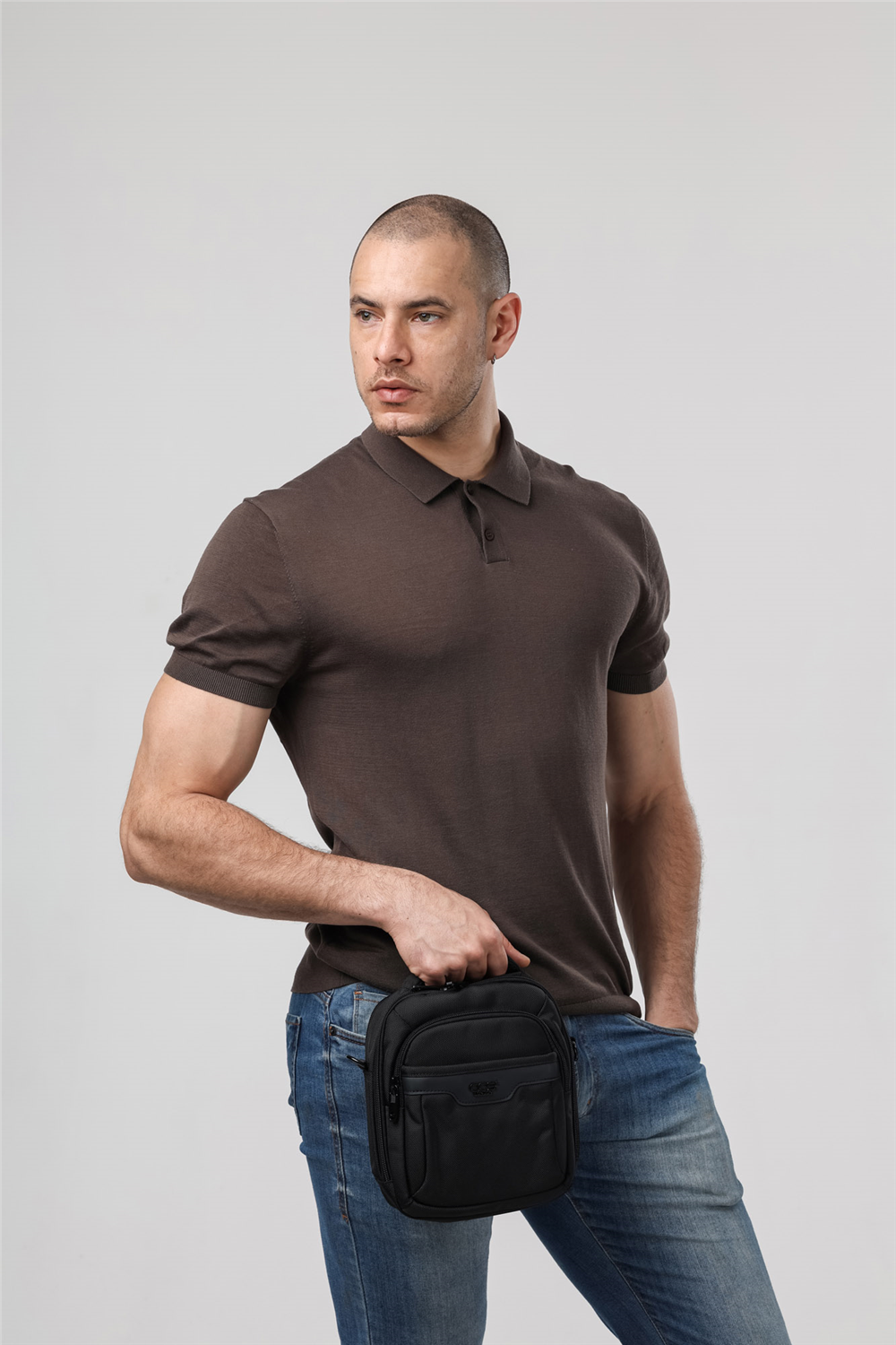 ÇÇS 31655 Askılı Çanta