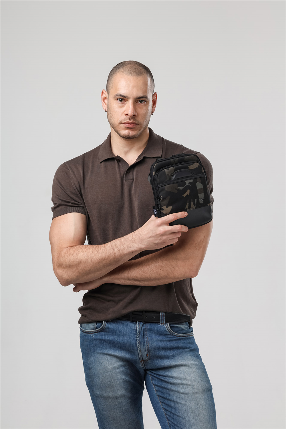 ÇÇS 31723 Askılı Çanta